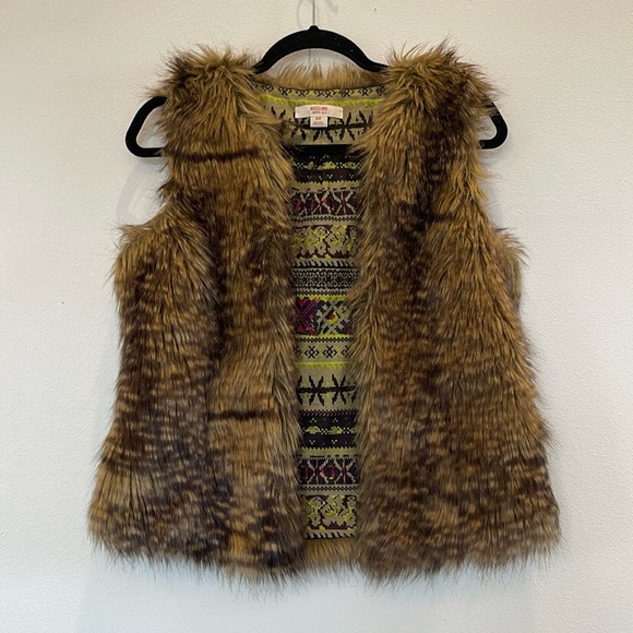 Mossimo Faux Fur Open Front Vest - Brown, Women’s Size S/P - Picture 1 of 8